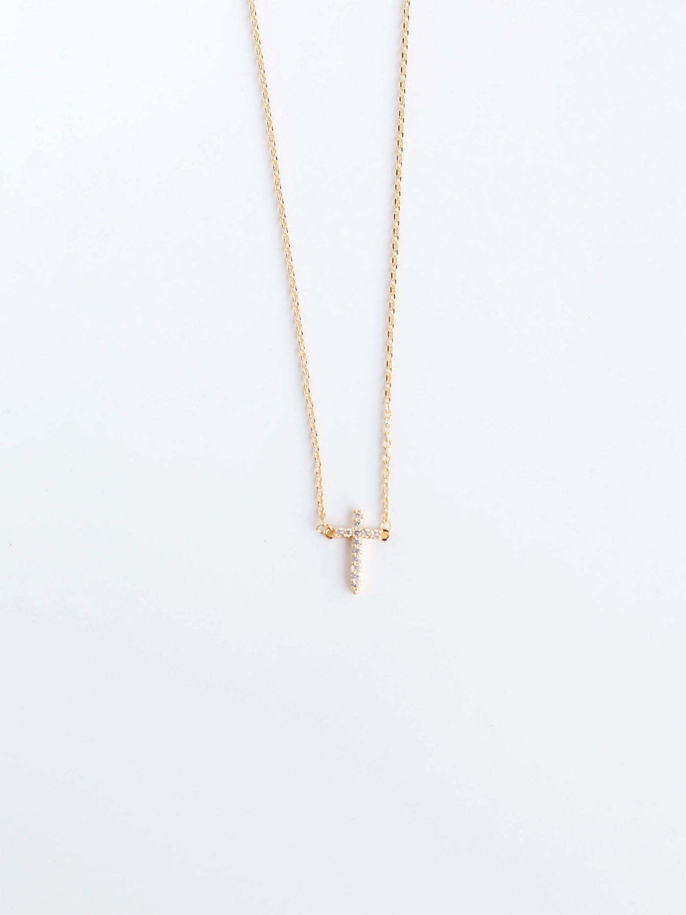 Ari Necklace