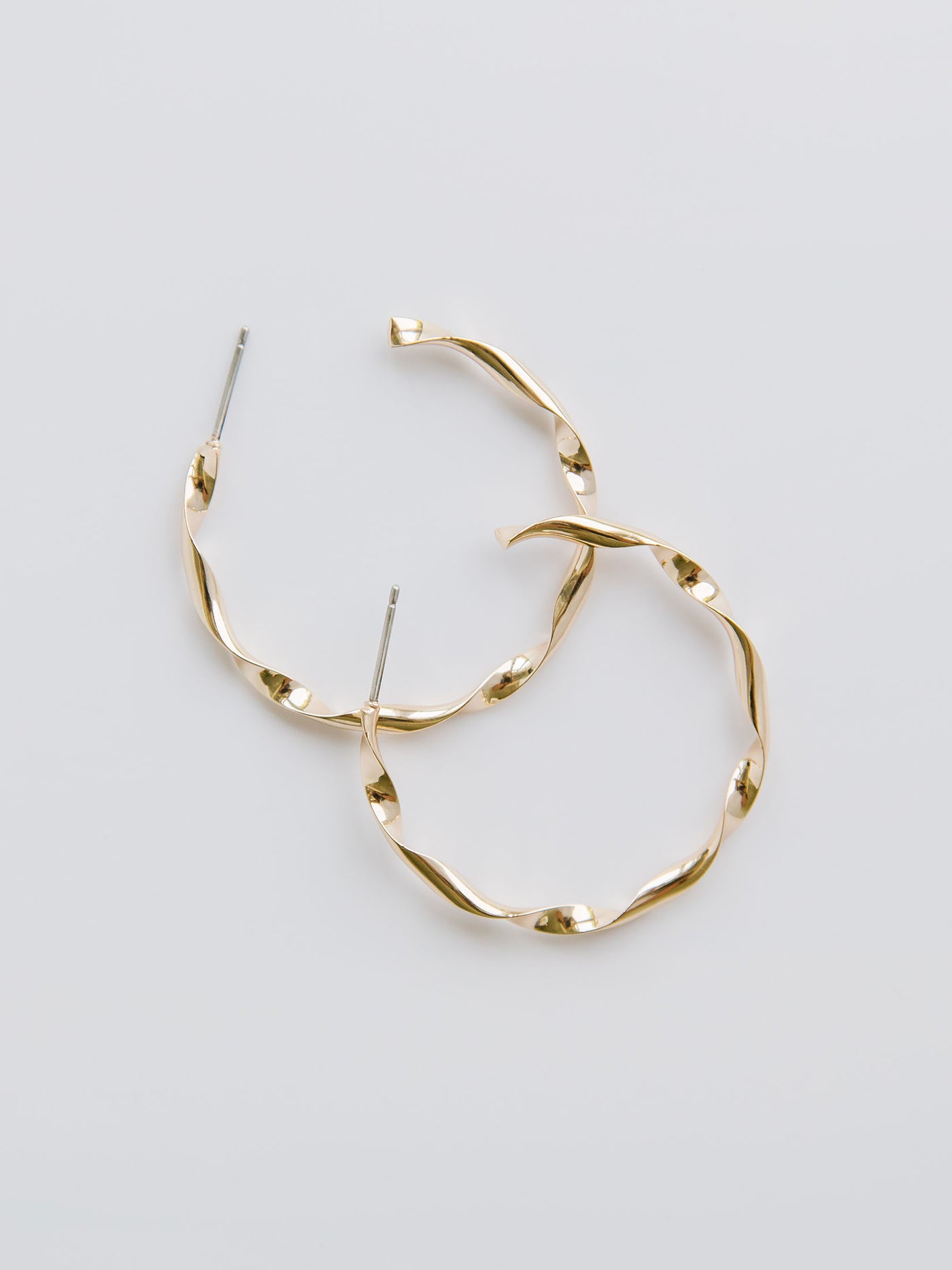 Ribbon Earrings
