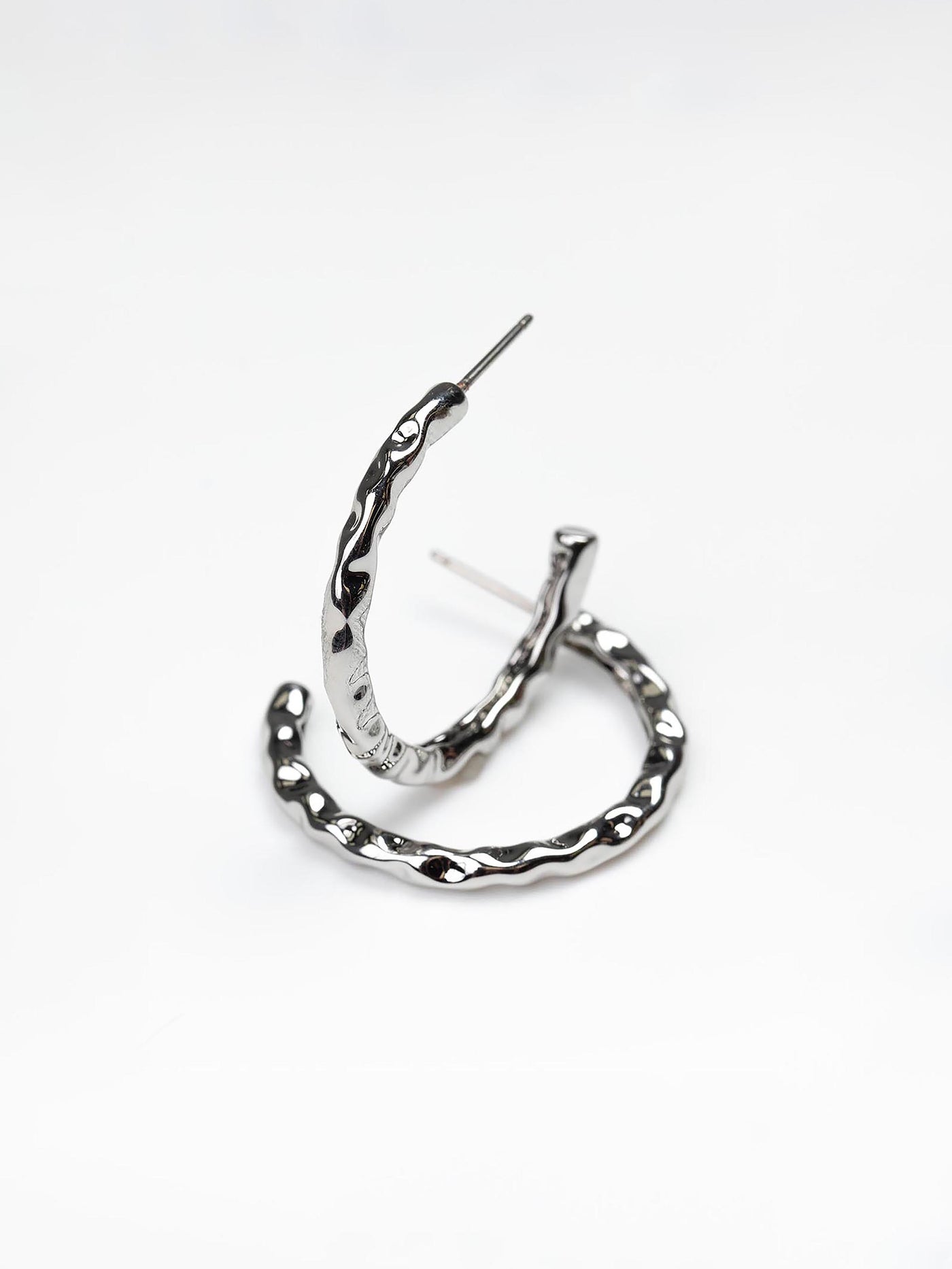 Charley Earrings | Medium