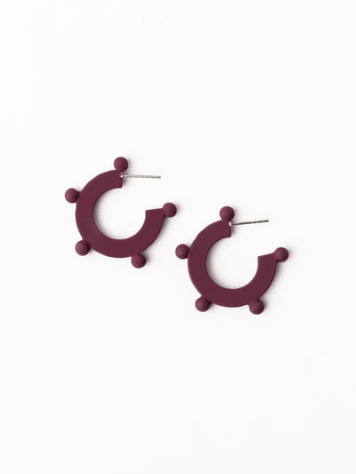 Astrid Earrings | Garnet