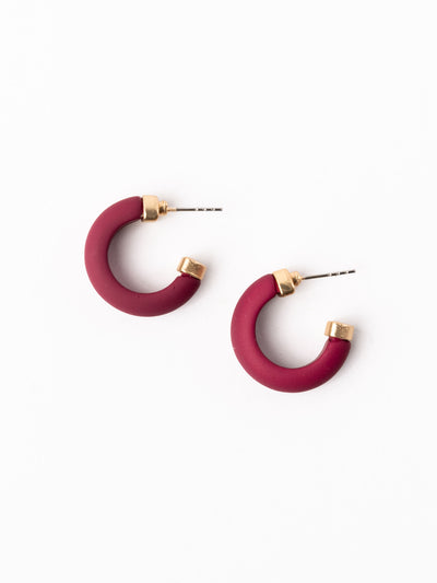 Amanda Earrings | Garnet