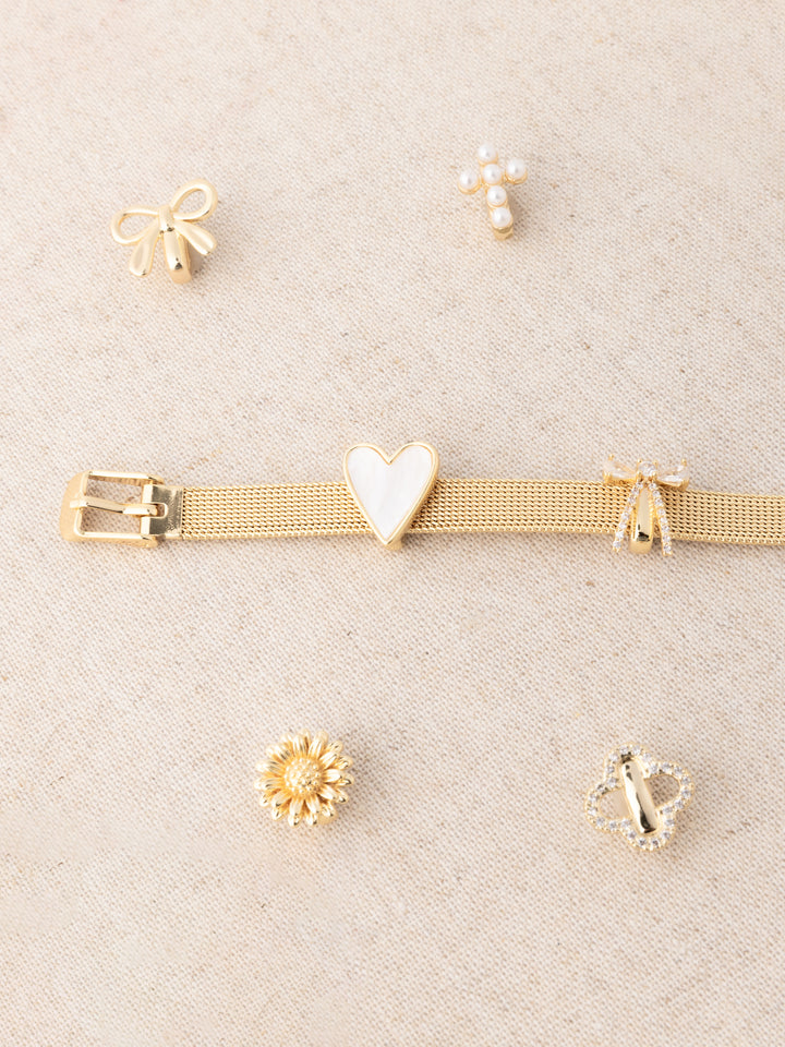 Camryn Slide Charm | Daisy – MICHELLE MCDOWELL